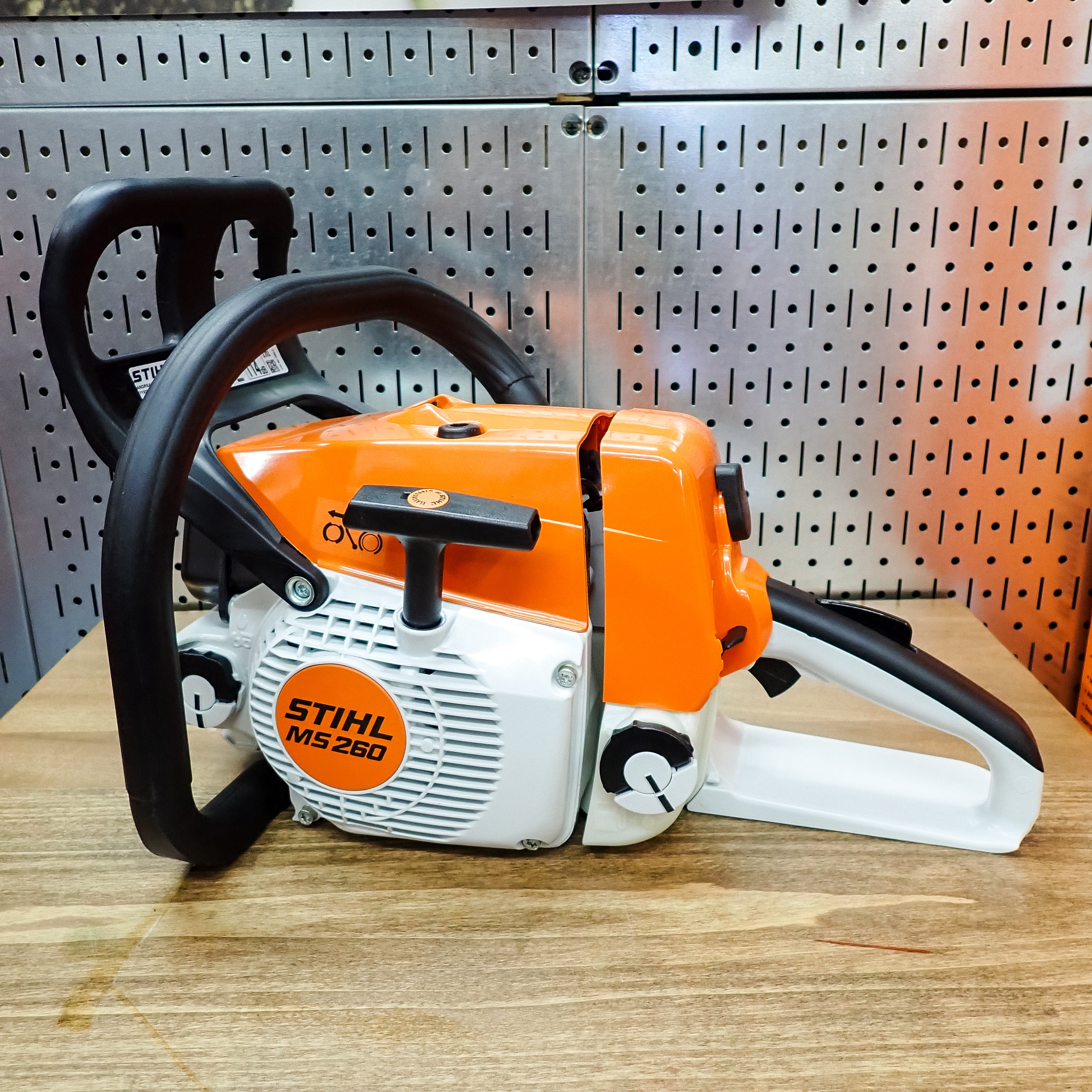 BRAND NEW ALL OEM STIHL MS260 -- IMPORT MODEL -- POWERHEAD ONLY