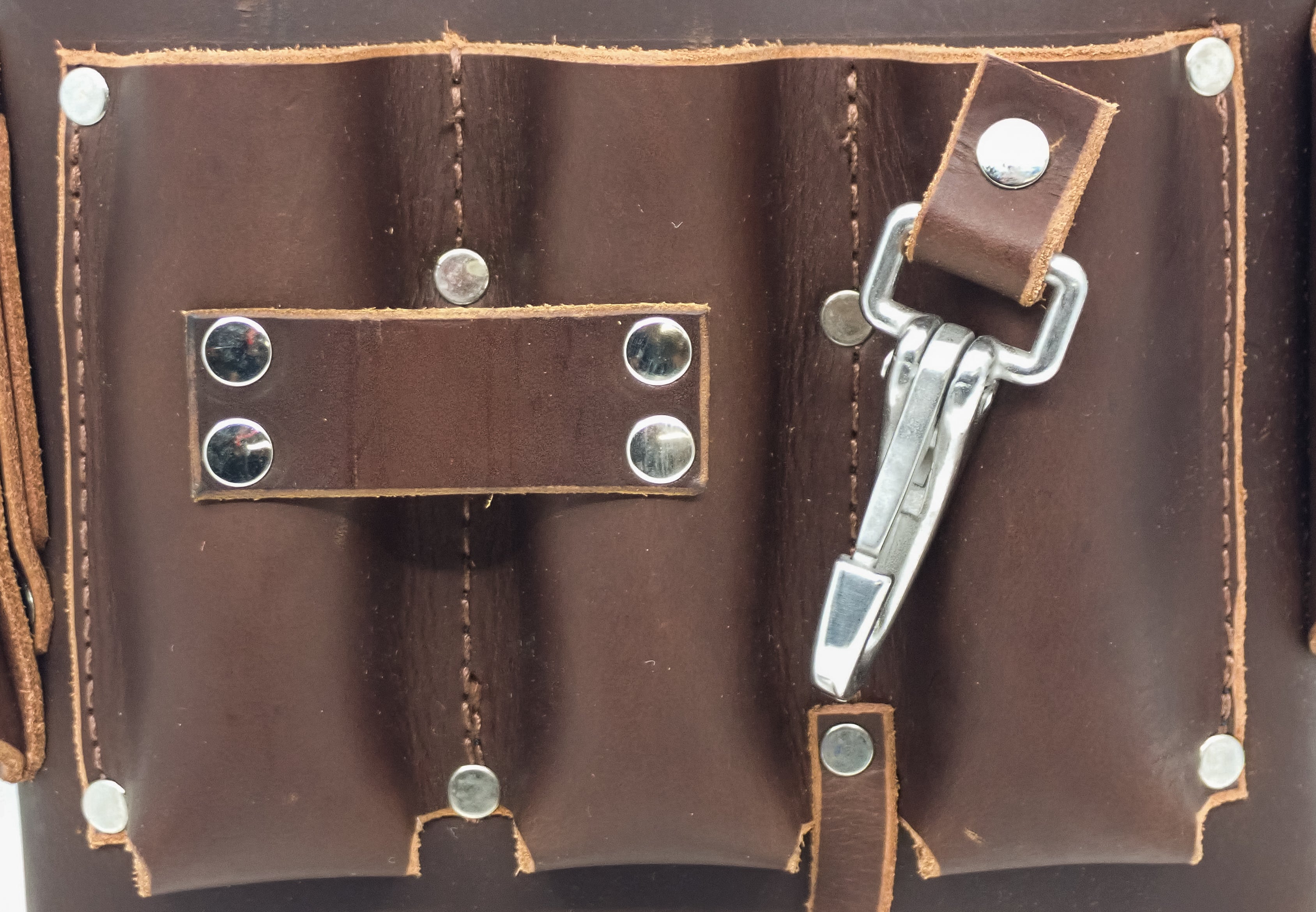 Leather electrician hotsell tool pouch