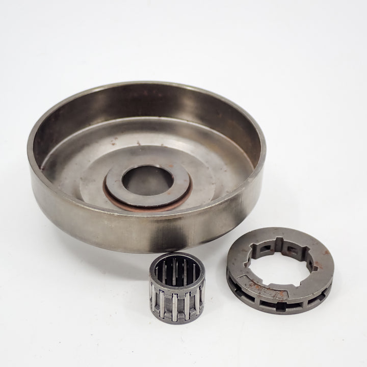 DUKE'S SPROCKET + BEARING  FITS HUSQVARNA 50 51 55 .325 PITCH